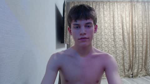 Snapshot of hornybadbunny chatting on 02/27/25, 07:58 Tony online show from 02/27/25, 07:58