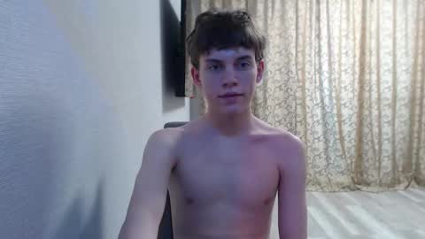 Snapshot of hornybadbunny chatting on 03/10/25, 05:00 Tony online show from 03/10/25, 05:00