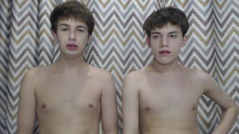 Snapshot of hornybadbunny chatting on 11/12/25, 05:02 Tony online show from 11/12/25, 05:02