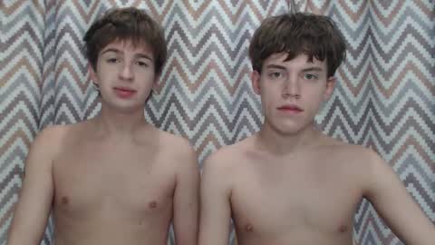 Snapshot of hornybadbunny chatting on 12/03/25, 05:26 Tony online show from 12/03/25, 05:26