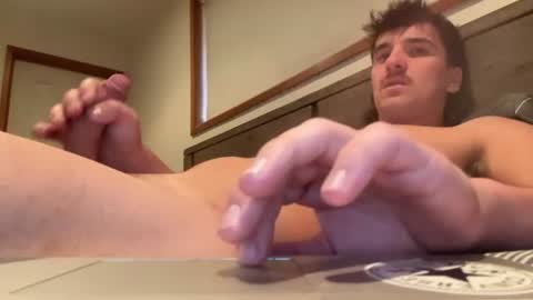 hornyboi186 online show from 08/09/26, 06:51
