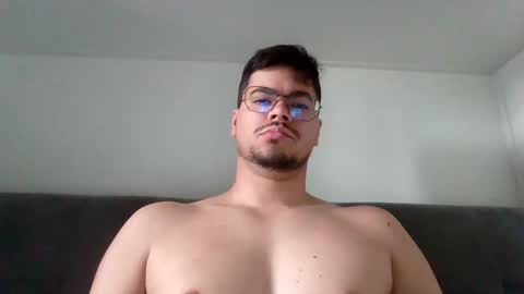 hornyboy79923 online show from 10/10/25, 10:47