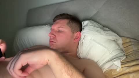 Snapshot of hornyboy95300 chatting on 12/27/24, 11:28 hornyboy95300 online show from 12/27/24, 11:28