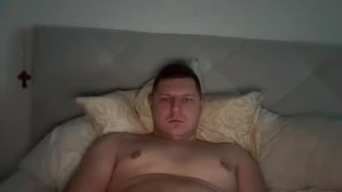 Snapshot of hornyboy95300 chatting on 12/28/24, 07:11 hornyboy95300 online show from 12/28/24, 07:11