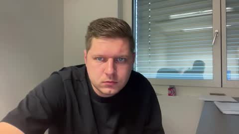 Snapshot of hornyboy95300 chatting on 11/08/25, 08:47 hornyboy95300 online show from 11/08/25, 08:47