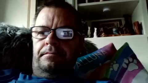 Snapshot of hornycum71 chatting on 08/02/26, 04:33 Thorsten online show from 08/02/26, 04:33