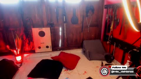 Mia Dahianaa   2  hornydahianax online show from 02/08/25, 06:44