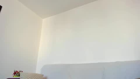 Emma online show from 02/20/25, 09:22