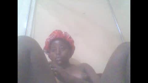 hornygal001 online show from 11/13/25, 10:41