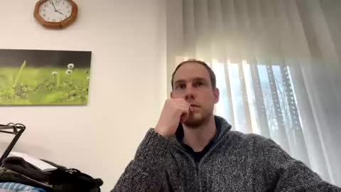 Snapshot of hornygaren chatting on 02/12/25, 02:54 zorander online show from 02/12/25, 02:54
