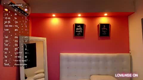 Snapshot of hornyhousekeeper_ chatting on 12/10/24, 12:49 Valentina online show from 12/10/24, 12:49