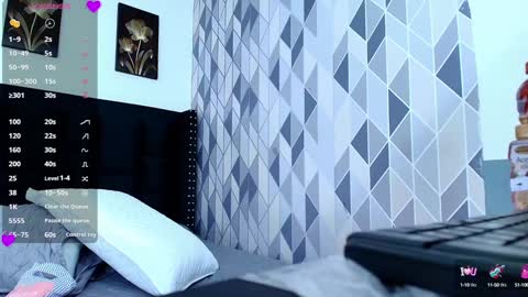 Snapshot of hornyhousekeeper_ chatting on 02/03/25, 12:25 Valentina online show from 02/03/25, 12:25