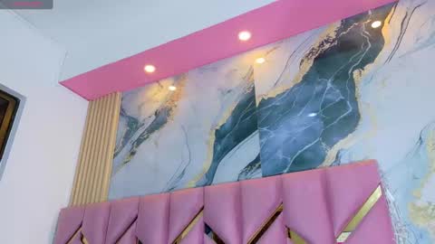 Snapshot of hornyhousekeeper_ chatting on 09/20/25, 12:39 Valentina online show from 09/20/25, 12:39