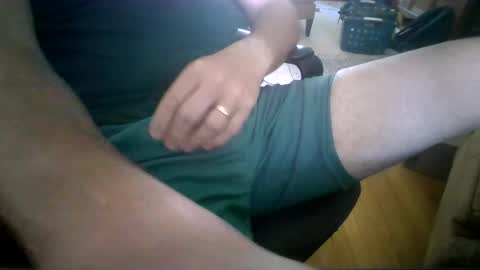 Snapshot of hornyhubby1001 chatting on 06/29/26, 03:23 hornyhubby1001 online show from 06/29/26, 03:23