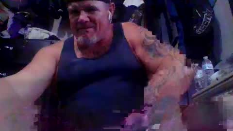 Snapshot of hornyhungwhiteboy4u269 chatting on 10/06/25, 12:19 hornyhungwhiteboy4u269 online show from 10/06/25, 12:19
