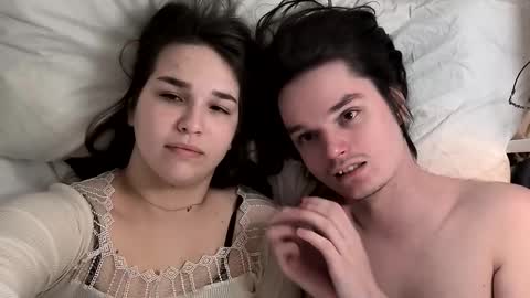 Alisa and Mike online show from 05/06/26, 04:23