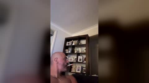 hornyonelooking1 online show from 02/07/26, 12:53