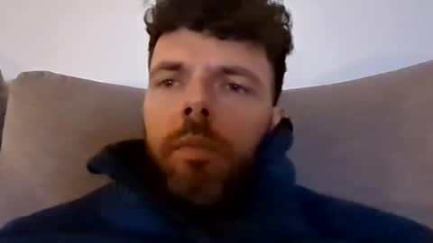 Snapshot of hornypeter1987 chatting on 01/08/25, 09:23 Hornypeter online show from 01/08/25, 09:23