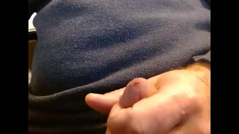 Snapshot of hornypilotguy chatting on 11/01/25, 07:05 hornypilotguy online show from 11/01/25, 07:05