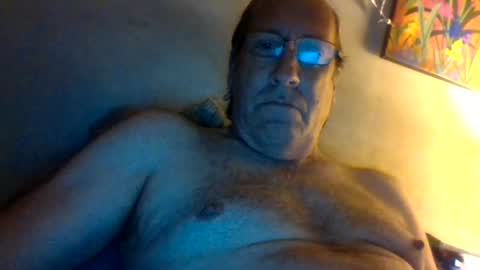 Snapshot of hornyrich6969 chatting on 06/15/26, 04:58 hornyrich6969 online show from 06/15/26, 04:58