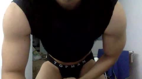 hornyspaniard93 online show from 03/08/26, 12:08