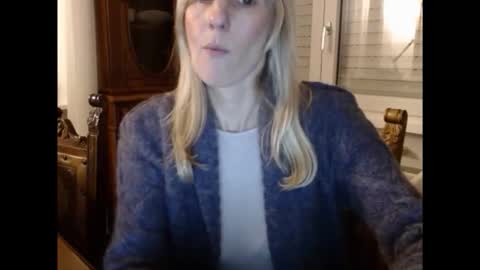 Hornyssima online show from 11/23/25, 04:18