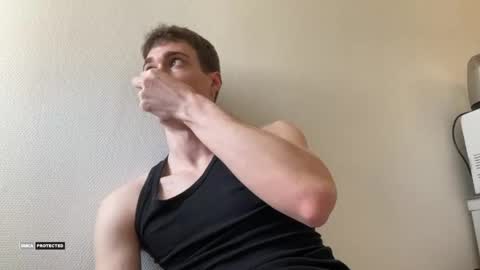 hornytwunk01 online show from 04/14/26, 11:49