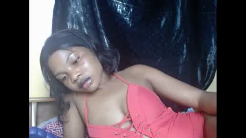 Snapshot of hornyxbum chatting on 12/31/24, 07:51 hornyxbum online show from 12/31/24, 07:51