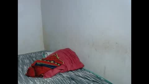 Snapshot of hornyxbum chatting on 11/10/25, 07:24 hornyxbum online show from 11/10/25, 07:24