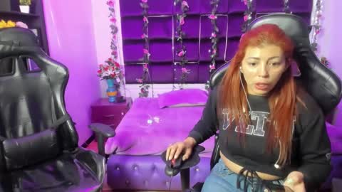 hornyy mom online show from 01/31/25, 11:35