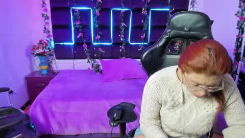 hornyy mom online show from 02/07/25, 12:17