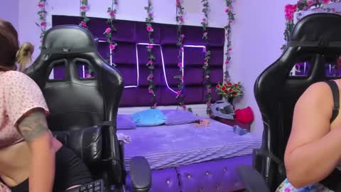 hornyy mom online show from 09/24/25, 02:42