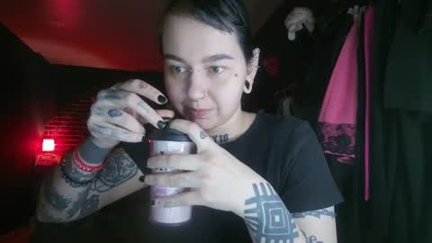 Snapshot of horror_circus chatting on 12/15/24, 03:13 Messalina Horror online show from 12/15/24, 03:13