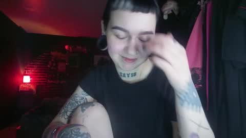 Snapshot of horror_circus chatting on 12/15/24, 06:37 Messalina Horror online show from 12/15/24, 06:37