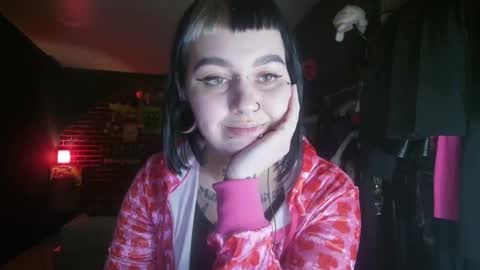 Snapshot of horror_circus chatting on 12/30/24, 09:40 Messalina Horror online show from 12/30/24, 09:40