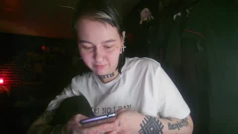 Snapshot of horror_circus chatting on 02/03/25, 06:17 Messalina Horror online show from 02/03/25, 06:17