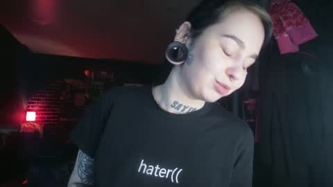 Snapshot of horror_circus chatting on 02/24/25, 07:22 Messalina Horror online show from 02/24/25, 07:22