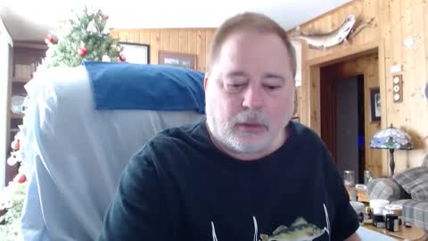 Snapshot of horsebigballs chatting on 01/29/25, 05:02 horsebigballs online show from 01/29/25, 05:02