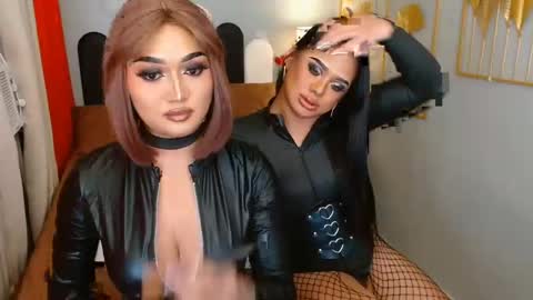 Snapshot of horsecockivy chatting on 12/01/24, 11:25 Ivy online show from 12/01/24, 11:25