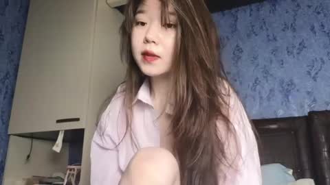 Snapshot of hosina_sayeri chatting on 06/08/26, 12:05 hosina_sayeri online show from 06/08/26, 12:05