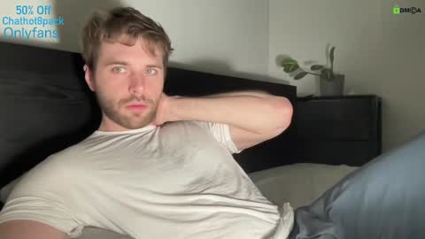 Snapshot of hot8pack01 chatting on 03/05/25, 09:26 Edward aka Wolf online show from 03/05/25, 09:26