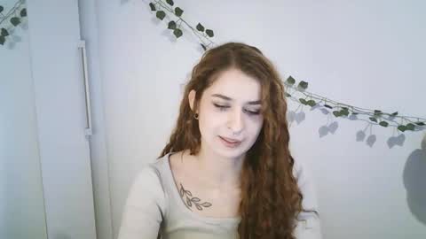 Snapshot of hot_1nina chatting on 03/03/26, 07:36 NINA online show from 03/03/26, 07:36