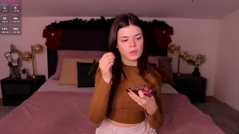 Snapshot of hot__tiny chatting on 02/01/26, 01:42 hot__tiny online show from 02/01/26, 01:42