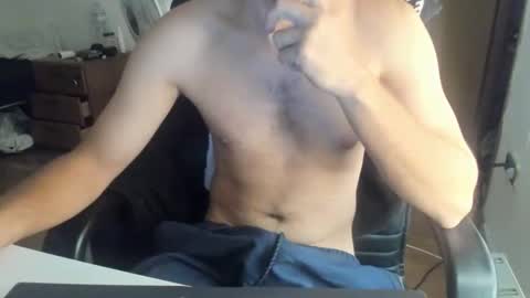 Snapshot of hot_ass_tee chatting on 11/09/25, 02:15 h online show from 11/09/25, 02:15