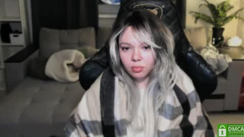 Snapshot of hot_babayaga chatting on 12/02/24, 09:17 online show from 12/02/24, 09:17