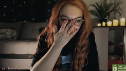 Snapshot of hot_babayaga chatting on 12/28/24, 08:47 online show from 12/28/24, 08:47