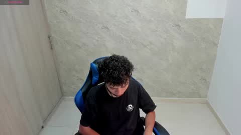 hot bad boy69 online show from 03/18/26, 07:39