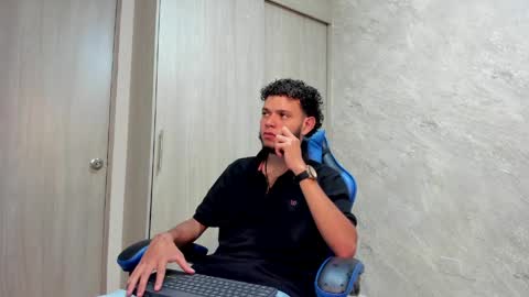 hot bad boy69 online show from 04/10/26, 10:14