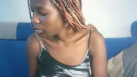 Snapshot of hot_berry2003 chatting on 02/24/25, 10:37 Millie online show from 02/24/25, 10:37