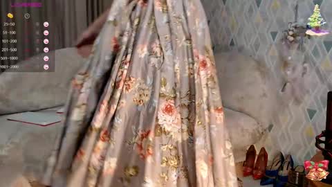 Liza online show from 12/14/24, 10:07